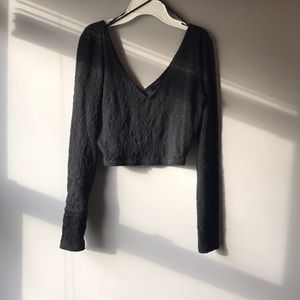 Long sleeve print crop